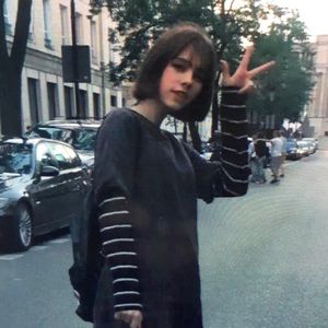 Meet your Posher, Evie